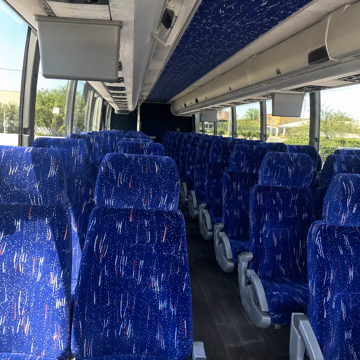 charter buses for zoo nature and environmental science field trips near downey