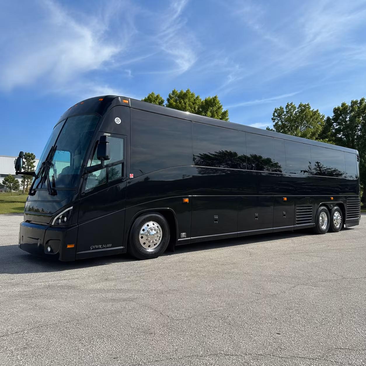 downey 47 passenger charter bus